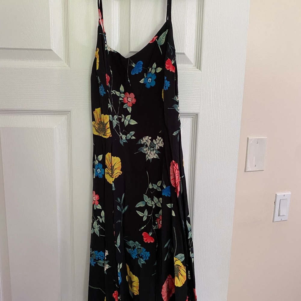 Old Navy Black and Red Sleeveless Sundress